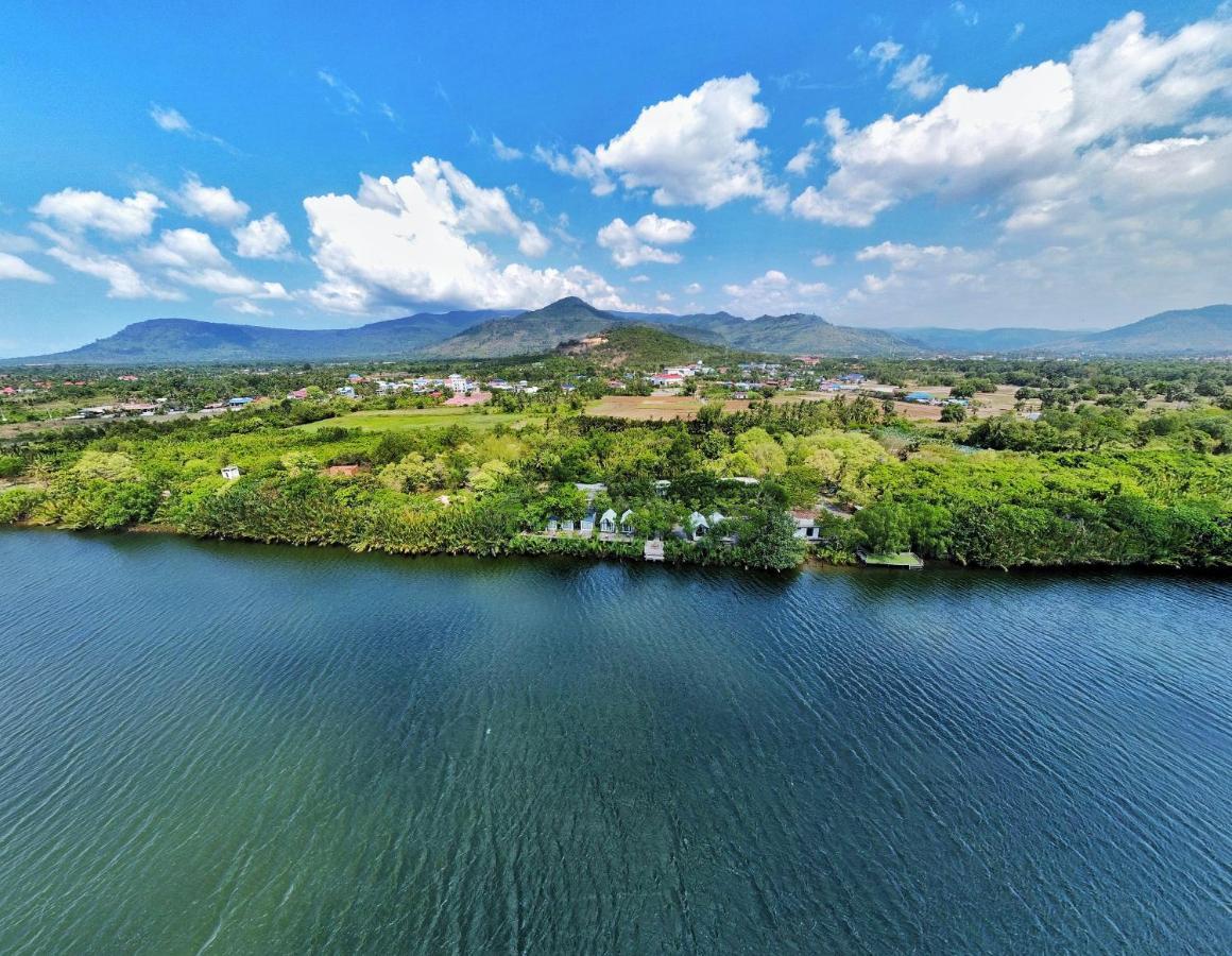 Kampot Riverfront Boutique מראה חיצוני תמונה